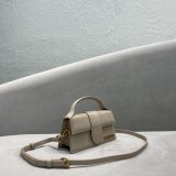 Jacquemus modello: 2056  24x13x7cm / 18x6x7cm