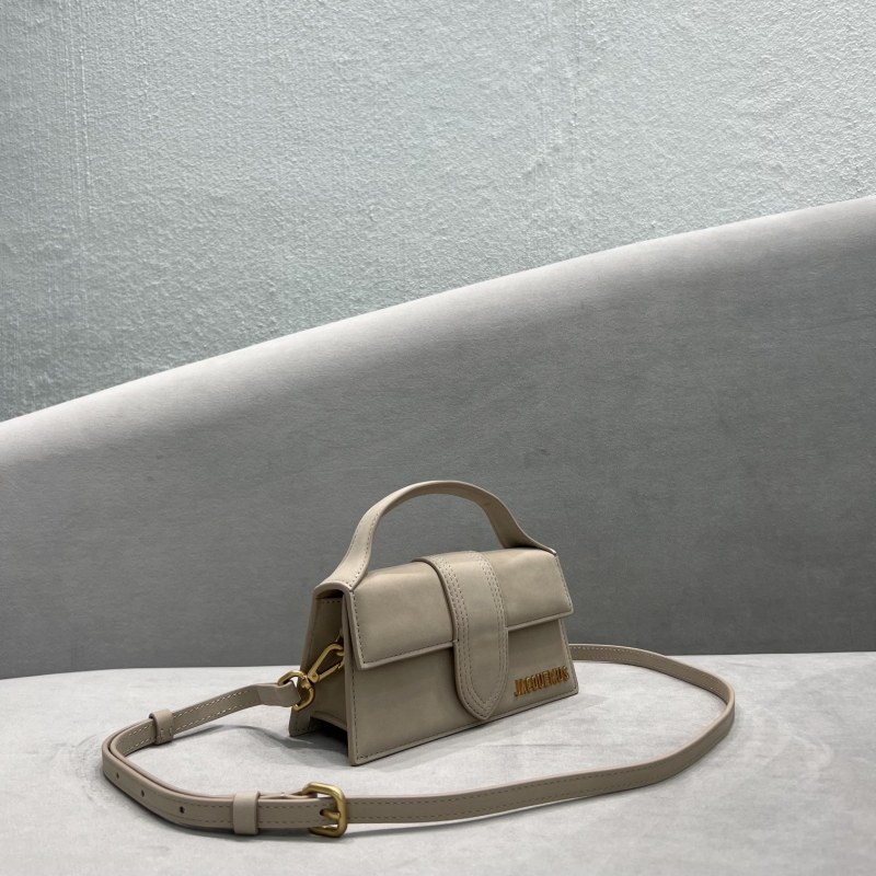 Jacquemus modello: 2056  24x13x7cm / 18x6x7cm