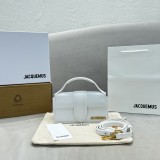 Jacquemus modello: 2056  24x13x7cm / 18x6x7cm