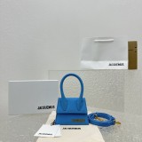 Jacquemus modello: 2102 12x8x5cm