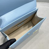 Jacquemus modello: 2020: 24x18x10cm
