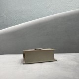 Jacquemus modello: 2056  24x13x7cm / 18x6x7cm