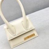Jacquemus modello: 2102 12x8x5cm
