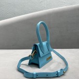 Jacquemus modello: 2102 12x8x5cm