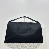 Jacquemus modello: 2074 60x38,5x  21 cm