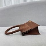 Jacquemus modello: 2020 24x18x10cm