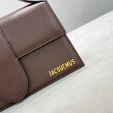 Jacquemus modello: 2056  24x13x7cm / 18x6x7cm
