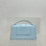 Jacquemus modello: 2056  24x13x7cm