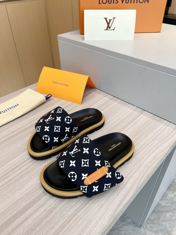 Sandali  L.VUITTON 2024' 35-45