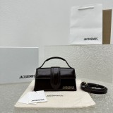 Jacquemus modello: 2056 18x6x7cm