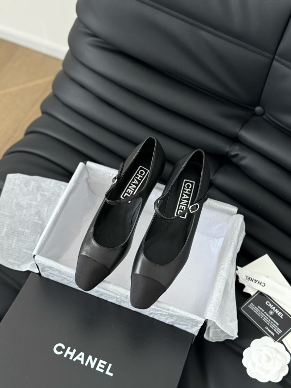 Chanel 2024  35-40