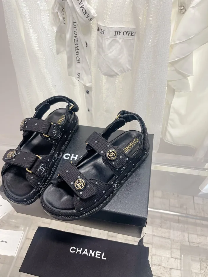 Chanel 2024  35-42