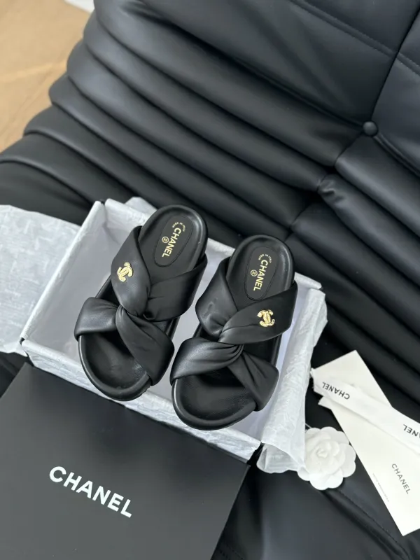 Chanel 2024  35-39
