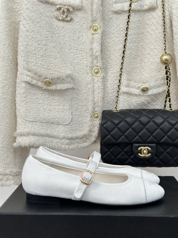 Chanel 2024  35-40