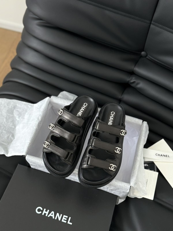 Chanel 2024  35-40