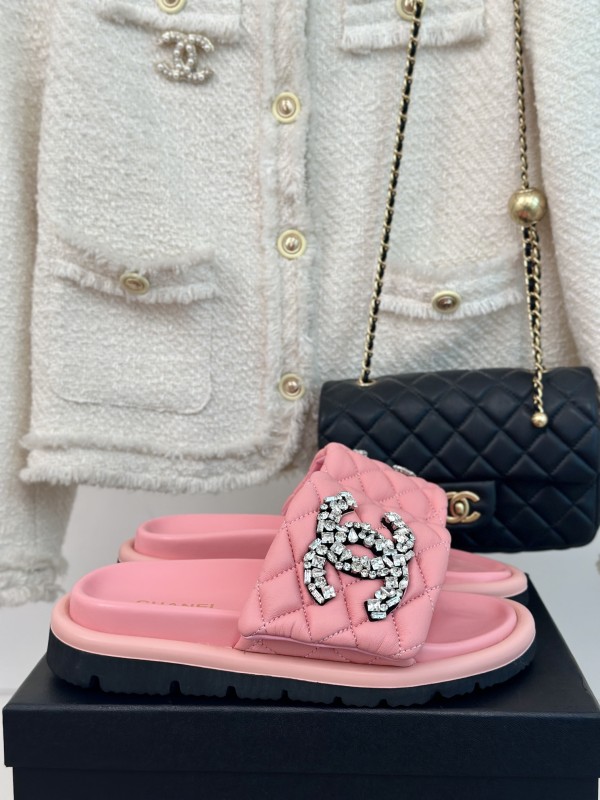 Chanel 2024  35-42