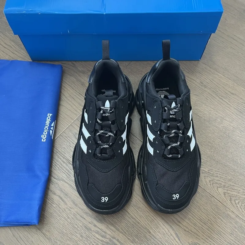 Scarpe Balenciaga x Adidas 2024'  35-46