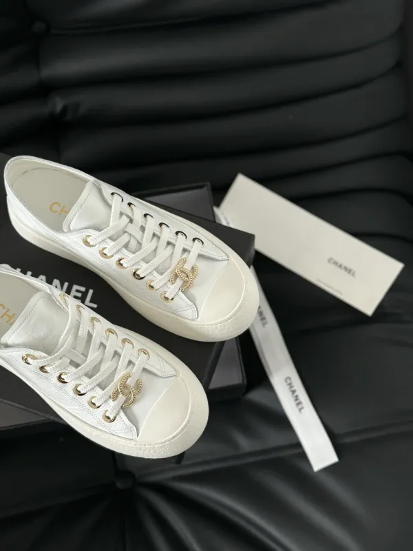 Chanel 2024  35-40