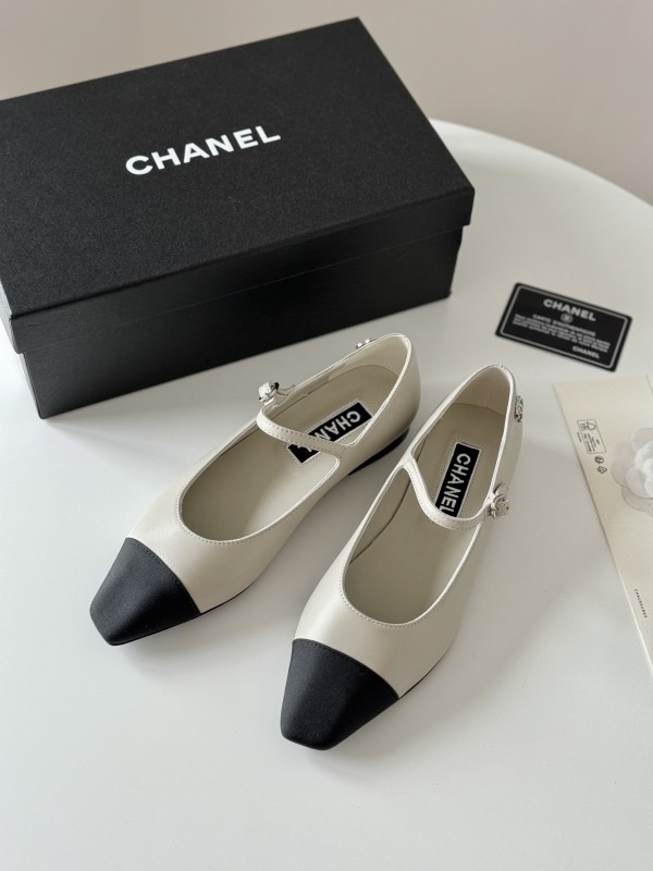 Chanel 2024  35-40