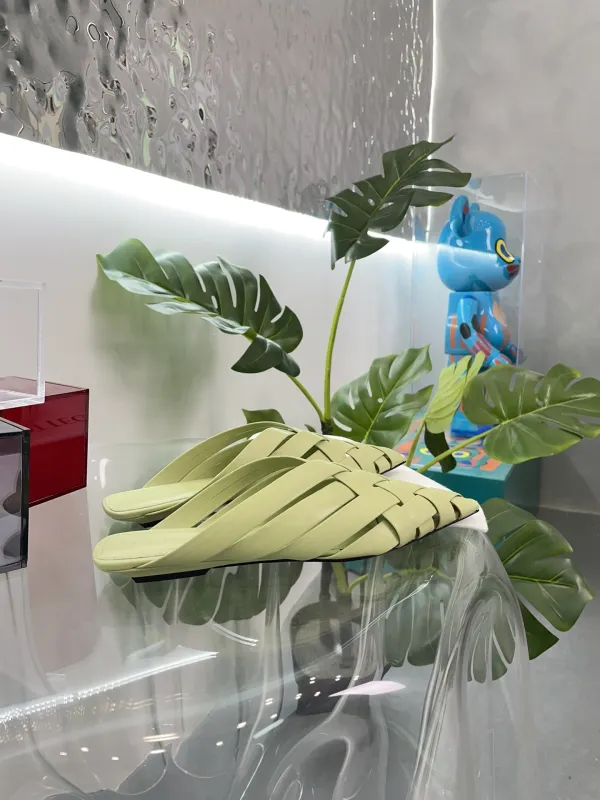 Bottega Veneta  35-41