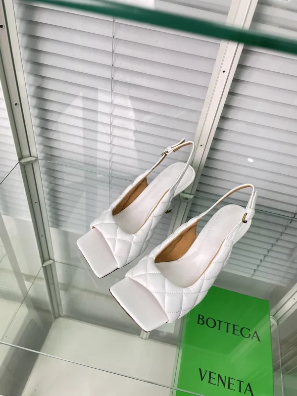Bottega Veneta  35-42