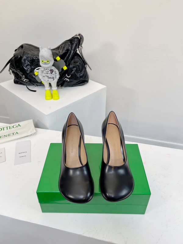 Bottega Veneta  35-41