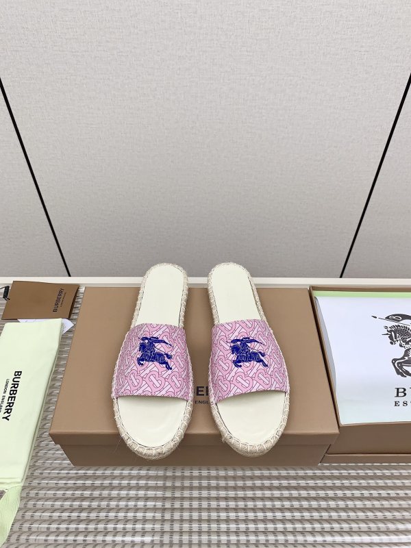 Burberry  35-45