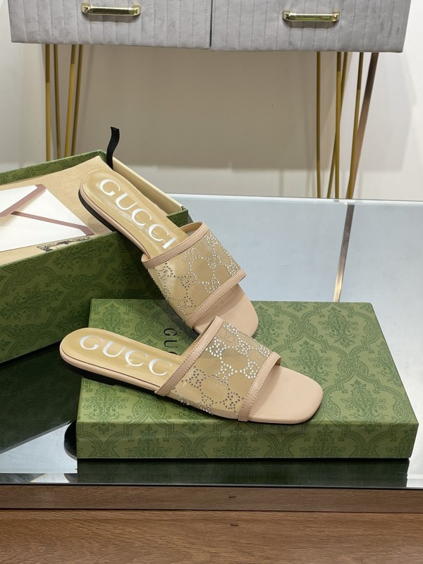 GUCCI 2024'  35-42