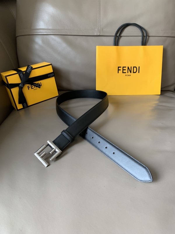 Cintura Fendi 2024' 3,4cm
