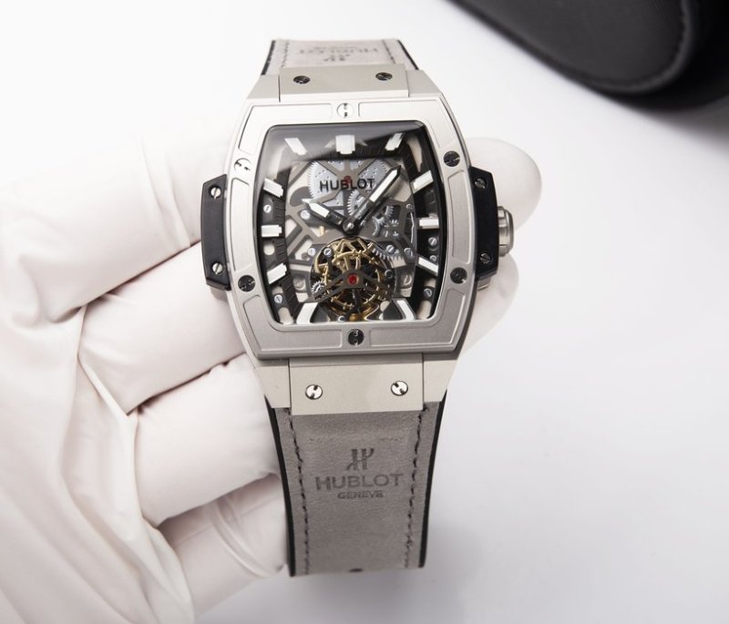 OROLOGI HUBLOT