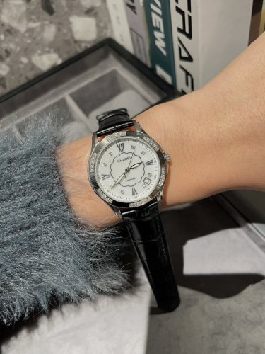 OROLOGI Chanel