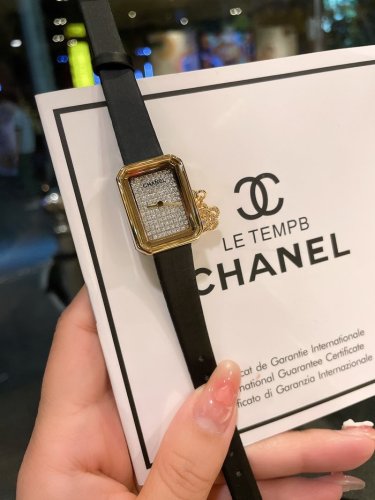 OROLOGI Chanel