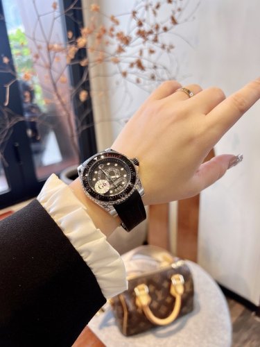 OROLOGI Gucci