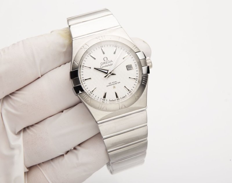 OROLOGI Omega