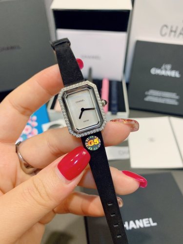 OROLOGI Chanel
