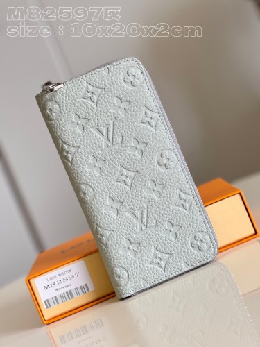 LV  M82597 Zippy Vertical 10 x 20 x 2cm
