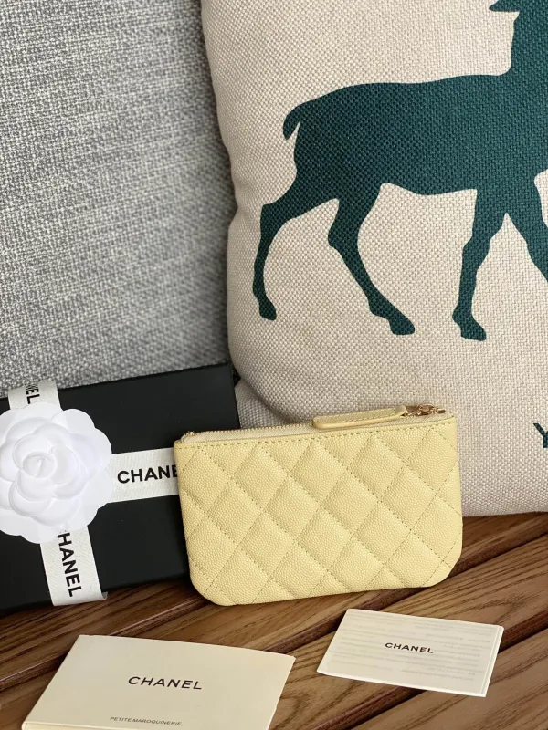 Chanel 2024' A82365 15x8.5cm