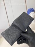LV  M58189 11.5 x 9 x 1.5 cm