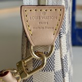 LV  M41207 M40712  21 x 13 x 3 cm