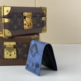LV M82307 11.5 x 9 x 1.5cm
