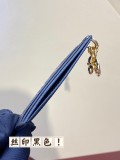 LV  M82132   10.2 x 7.3 x 0.3 cm