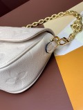LV M82211  23.5×12×4.3cm