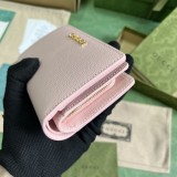 GG  772640 14X18,5X3CM