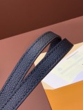LV M82211  23.5×12×4.3cm