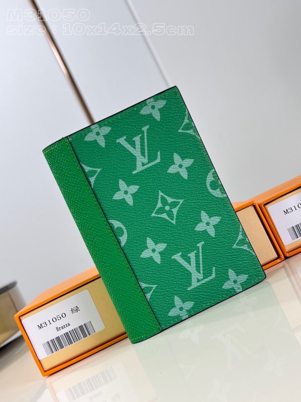 LV M31050蓝  10 x 14 x 2.5cm