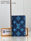 LV   M82324 7.5x11x1cm