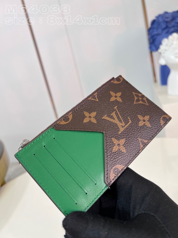 LV  M64038 M82910  8 x 14.5 x 1 CM