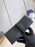 LV  M66543 11x8x1cm