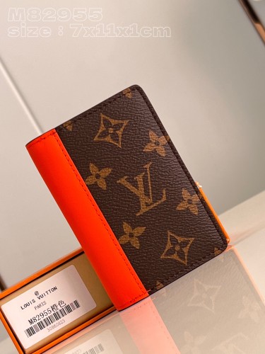 LV  M82955 7.5 x 11.1 x 1cm