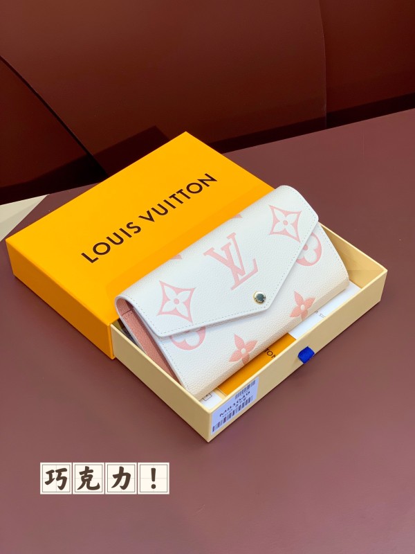 LV M81049 19.5x10.5x2.5cm